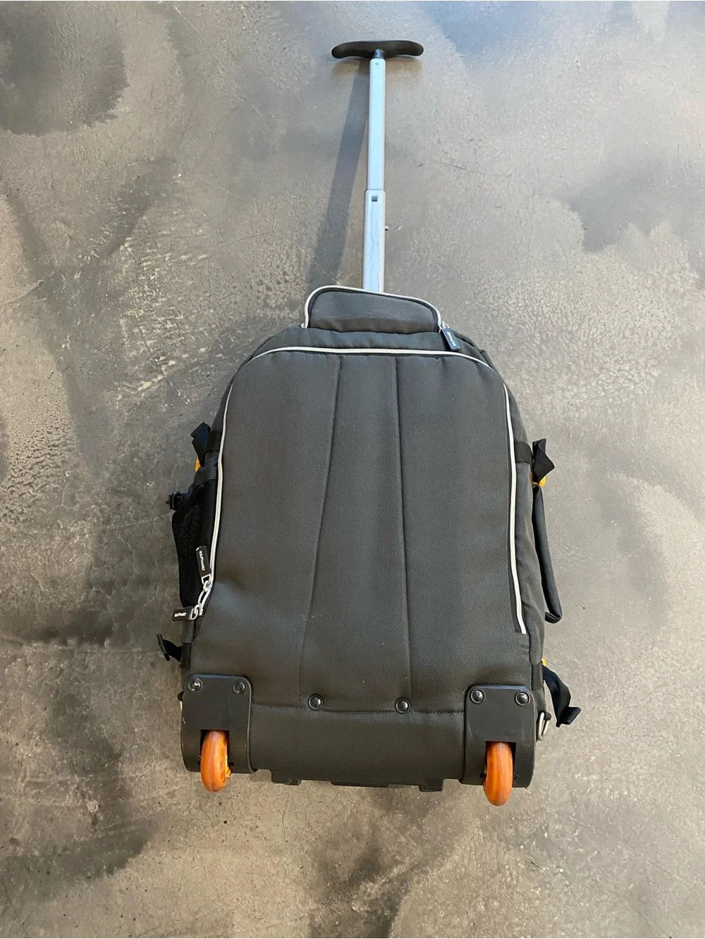 IKEA Family CarryOn Upptacka Wheeled Suitcase Luggage *No Backpack* 22” Jun 026)